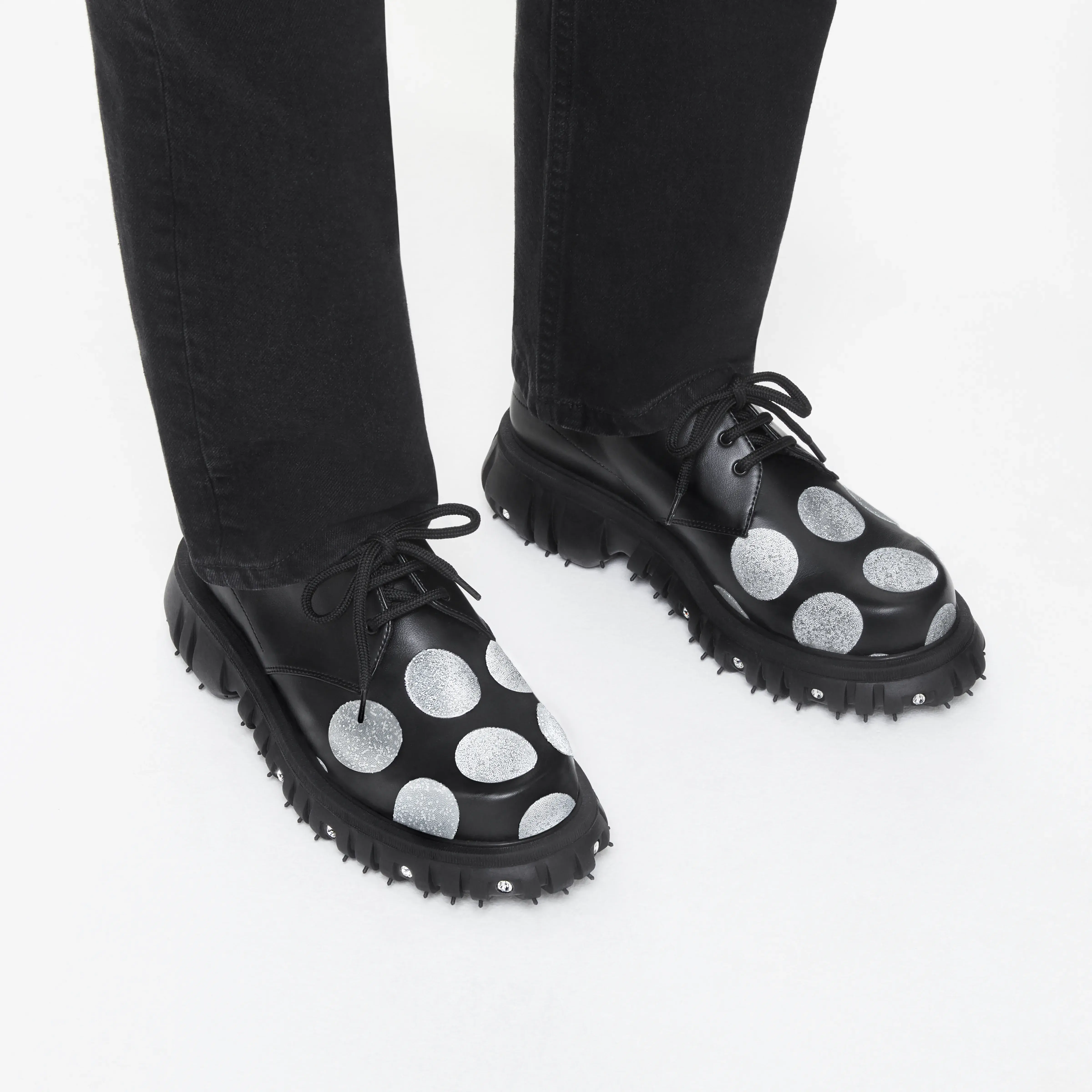 Phileo 005 Crystal Derby shoe Black